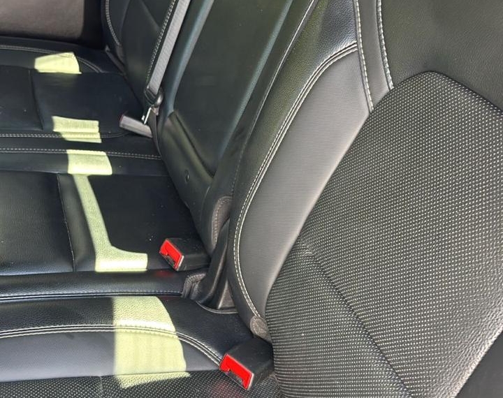 Ram 1500 Rebel Crew 4x4  5.7 2023  Usado en GT Autos