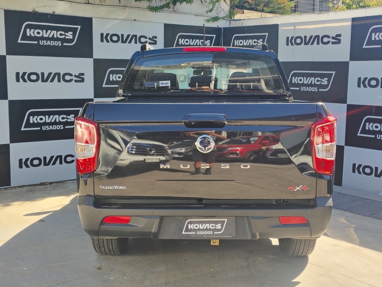 Ssangyong Musso 2.2    Limited  At 4x4  Diesel 2024 Usado  Usado en Kovacs Usados