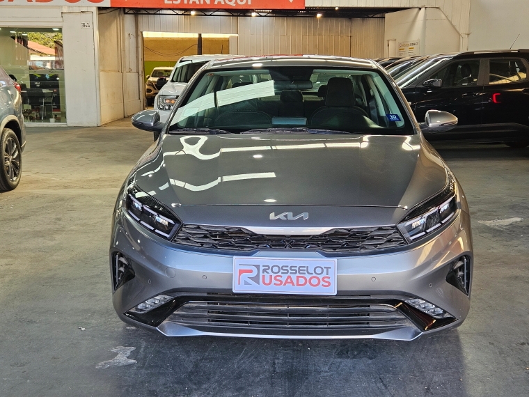 Kia Cerato Cerato Mpi 1.6 Aut 2023 Usado en Rosselot Usados