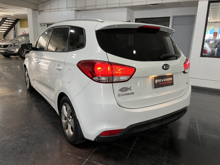 Kia Carens Ex 2.0 Gsl  At 2015  Usado en Grass & Arueste Usados