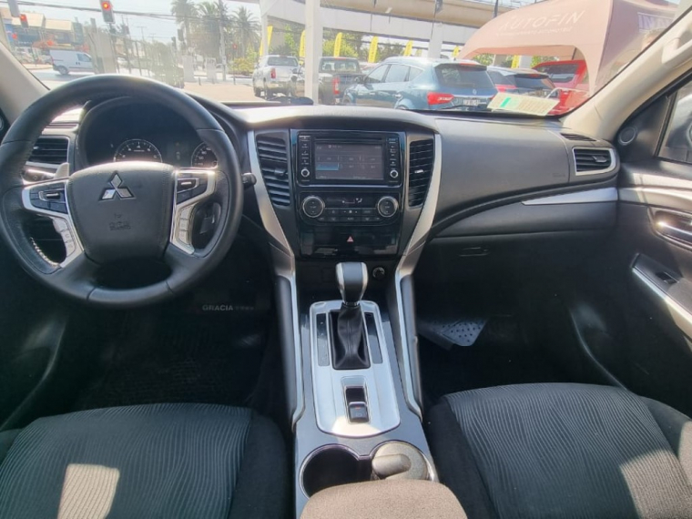 Mitsubishi Montero sport Montero Sport 3.0 Aut 2019 Usado  Usado en Webautos.cl