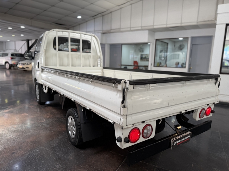 Kia Frontier Lx 2.5 P/up 6mt 2022  Usado en Grass & Arueste