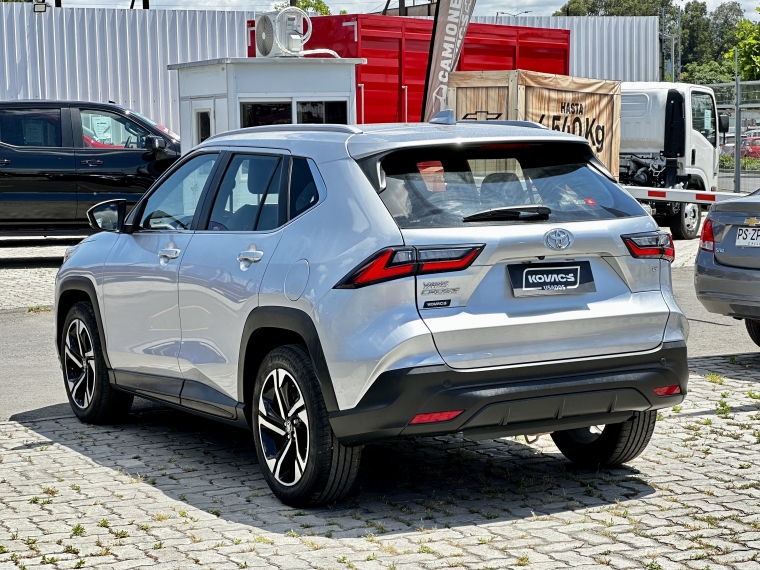 Toyota Yaris 1.5 Xg At 2024 Usado  Usado en Kovacs Usados