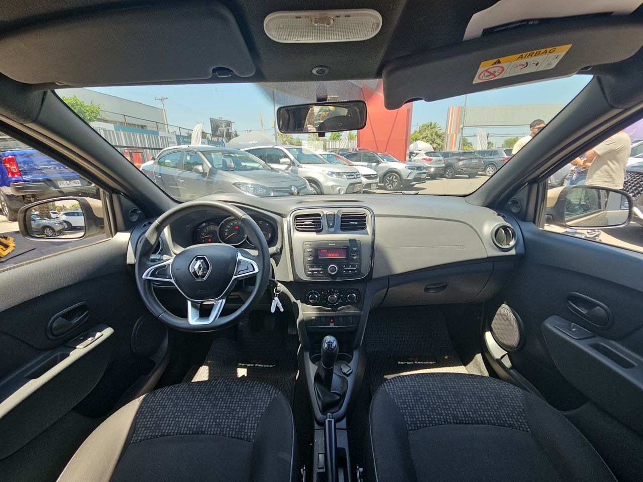Renault Symbol Symbol Zen 1.6 2021 Usado en Usados de Primera - Sergio Escobar