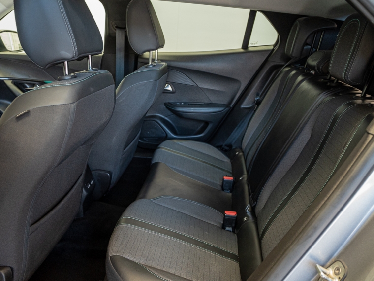 Peugeot 2008 2008 1.2 Allure Pack Puretech 130 At 2022 Usado Usado en Webautos.cl Peugeot 2008 2008 1.2 Allure Pack Puretech 130 At 2022 Usado Usado en Webautos.cl