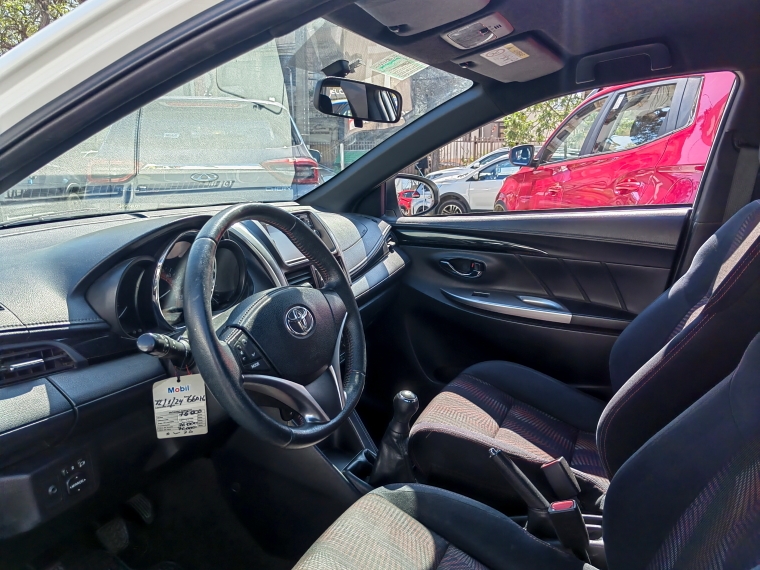 Toyota Yaris sport Yaris Sport Gle 1.5 2016 Usado en Rosselot Usados