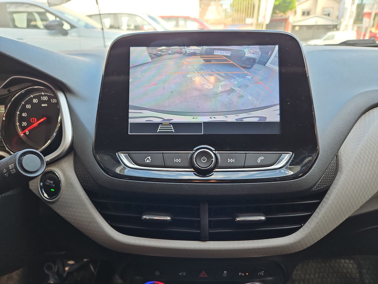 Chevrolet Onix Onix Hb 4x2 1.0 At 2024 Usado en Usados de Primera - Sergio Escobar