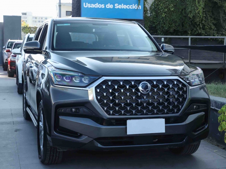Ssangyong Rexton New  Lx 2.0 T 6mt 2wd 6ab 2023 Usado  Usado en Webautos.cl