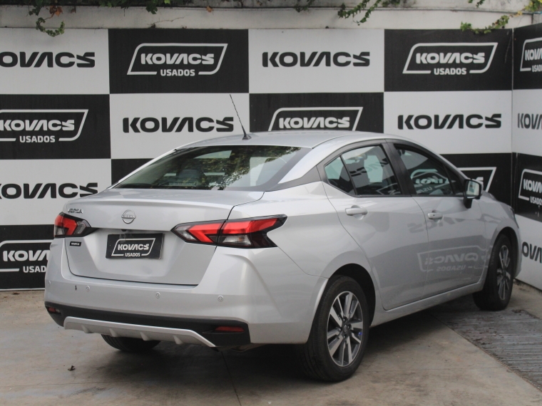 Nissan Versa 1.6  Sdvance  Mt 2024 Usado  Usado en Kovacs Usados