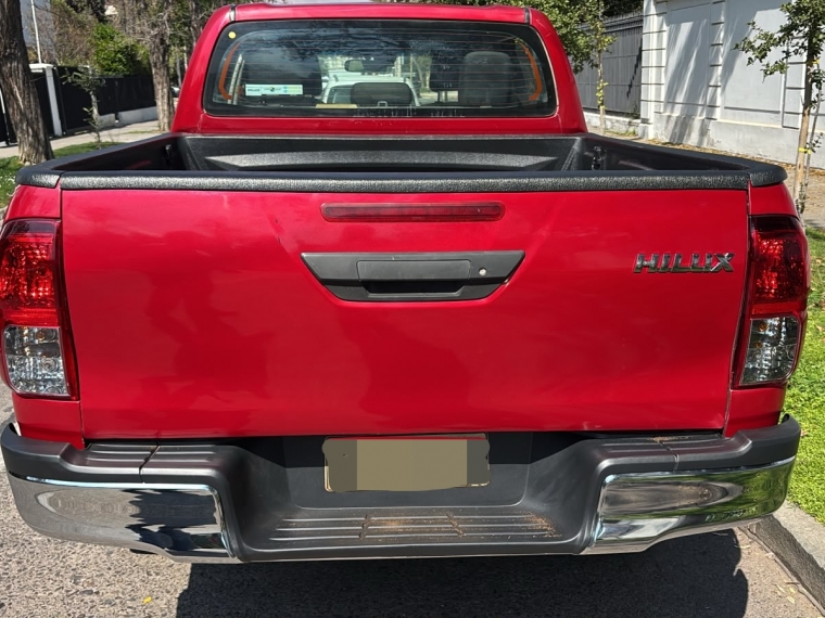 TOYOTA HILUX  Dcab DX 4x2 2.4cc - imagen 4