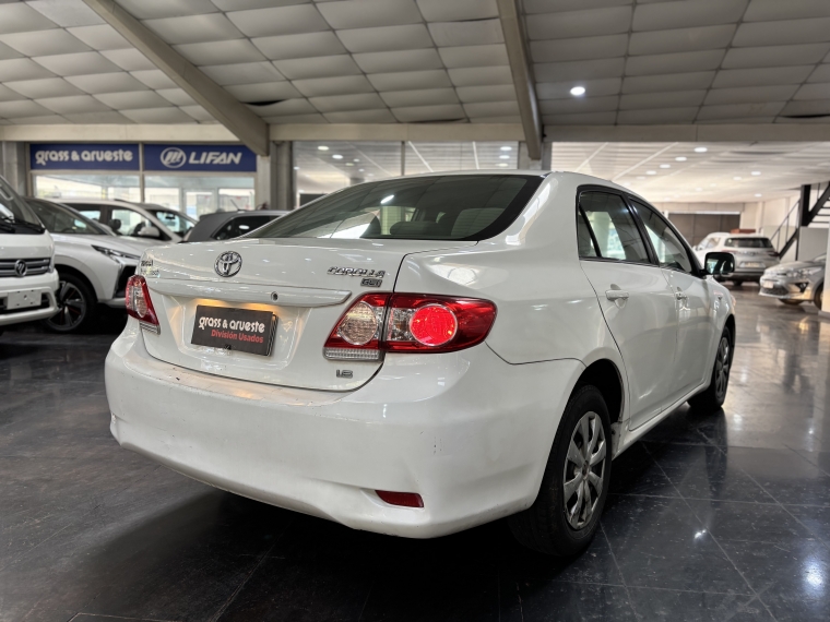 Toyota Corolla Gli 1.6l 6mt Ac 2013  Usado en Grass & Arueste
