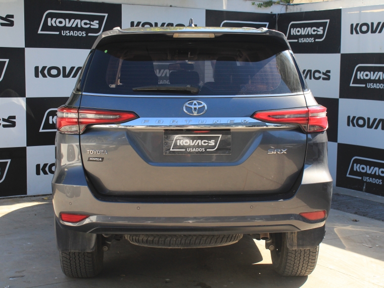 Toyota Fortuner 2.7  Srx  Aut 2022 Usado  Usado en Kovacs Usados