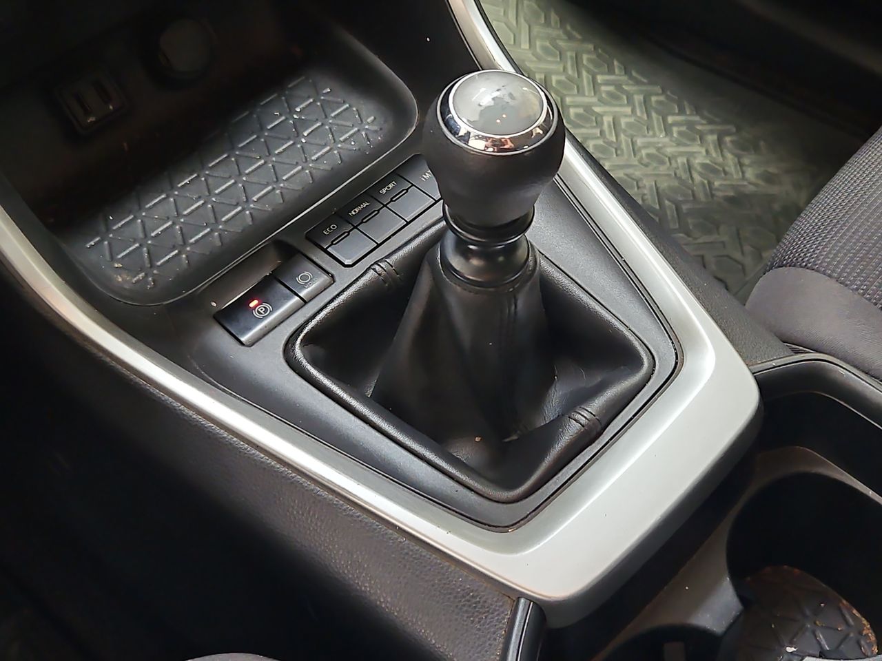 Toyota Rav4 Rav 4 Otto 2.0 2020 Usado en Usados de Primera - Sergio Escobar