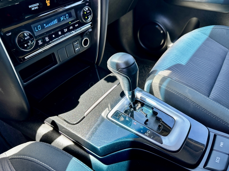 Toyota Fortuner 2.7 Sr5 At 2023 Usado  Usado en Kovacs Usados