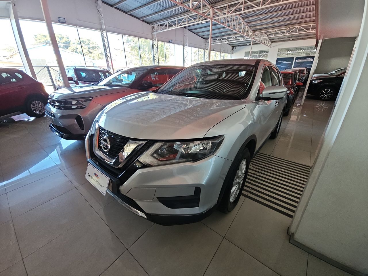 Nissan X-trail X Trail Sense 2.5 Aut 2019 Usado en Usados de Primera - Sergio Escobar