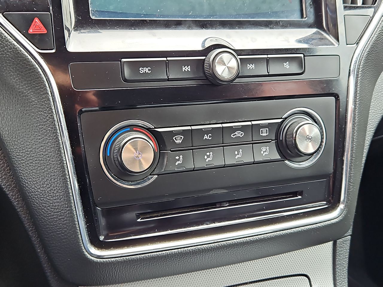 Mg Rx5 Rx5 Dlx 1.5 2020 Usado en Usados de Primera - Sergio Escobar