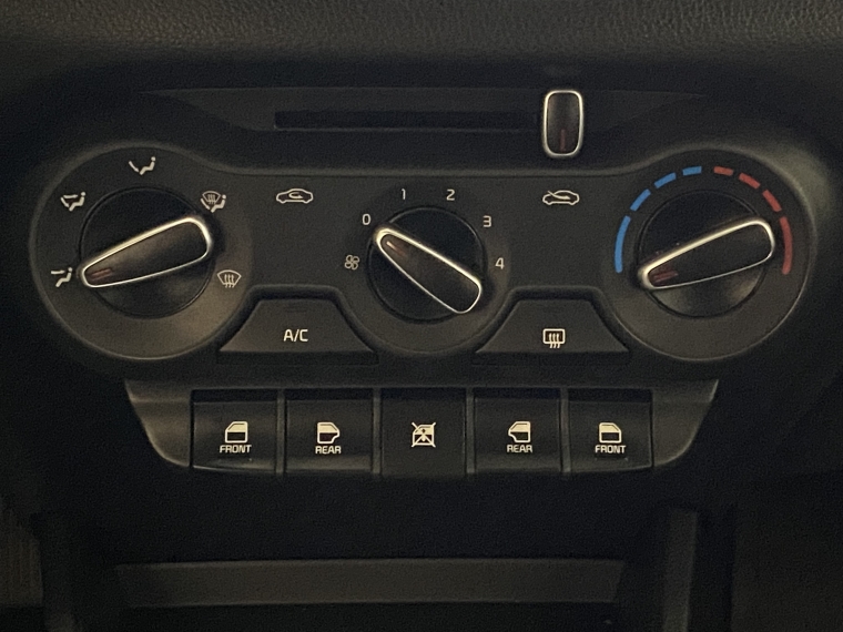 Kia Soluto Soluto Mpi 1.4 2024 Usado en Rosselot Usados