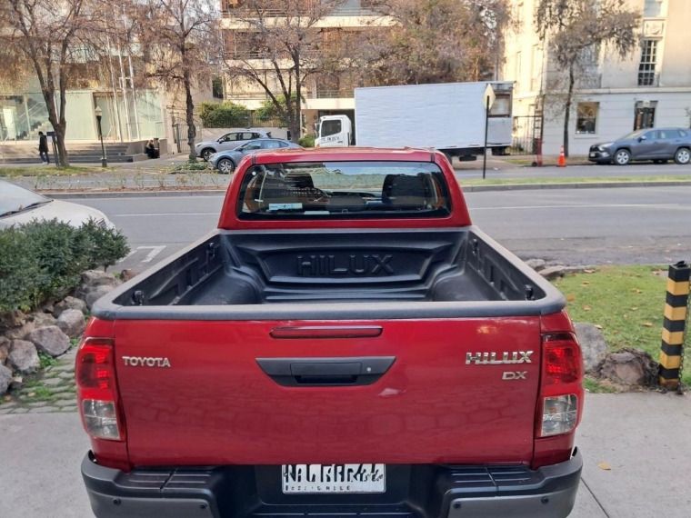 TOYOTA HILUX DX 4X2 2.4 - imagen 4