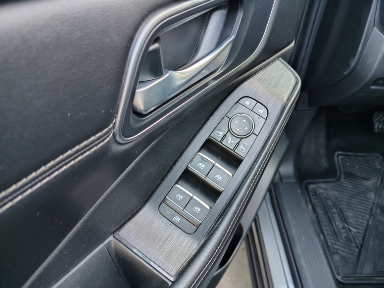 Nissan X-trail 2.5  Exclusive  At  4x4 2023 Usado  Usado en Kovacs Usados