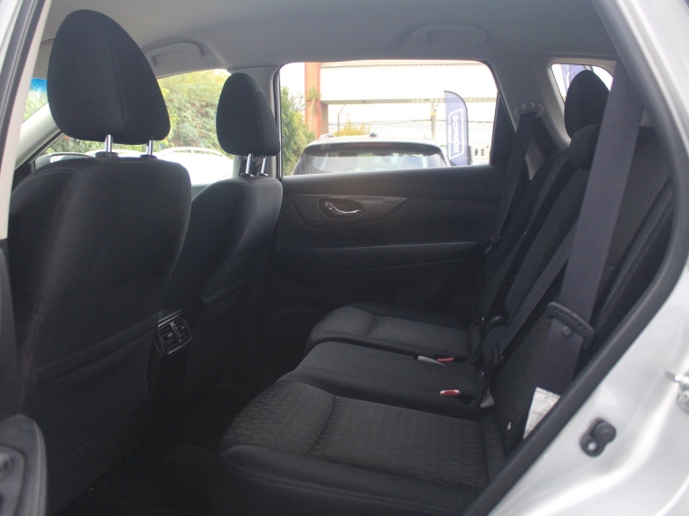 Nissan X-trail Cvt 2.5 At 2023 Usado  Usado en Kovacs Usados