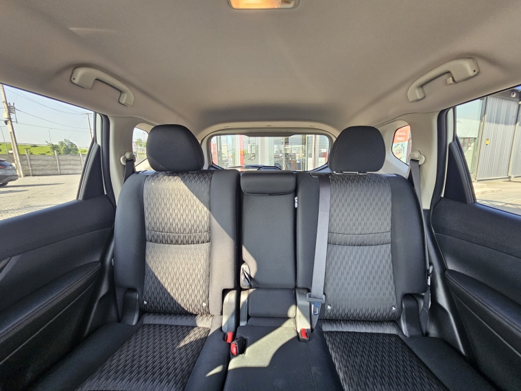 Nissan X-trail 2.5 Sense 2row At 2023 Usado  Usado en Kovacs Usados