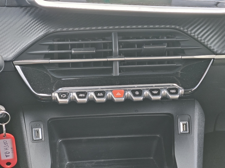 Peugeot 208 Nuevo 208 Style Puretech 75 Mt 1.2 Euro 6b 2024 Usado en Rosselot Usados