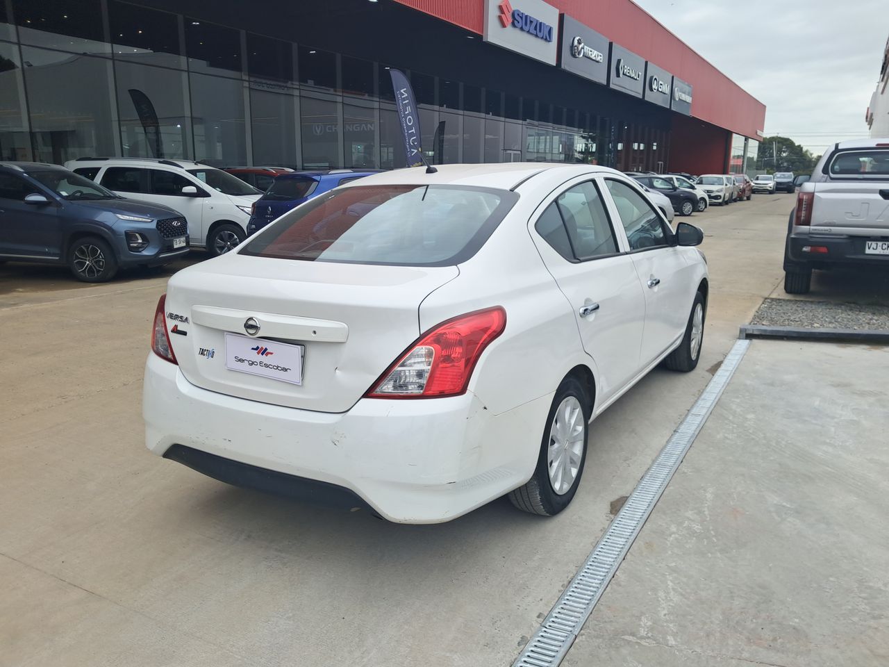 Nissan Versa Versa Sedan 1.6 2020 Usado en Usados de Primera - Sergio Escobar