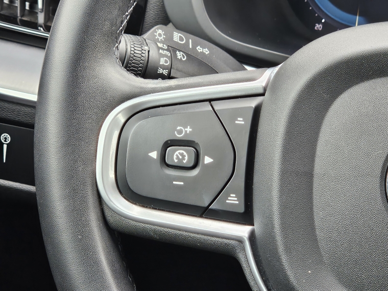 Volvo Xc60 Ii B5 4x4 2.0 Aut  2022 Usado  Usado en Autoselect Usados