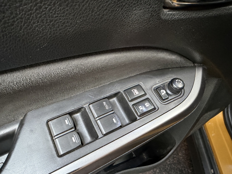 Suzuki Vitara Ii Glx 1.6l 5mt Ac 2021  Usado en Grass & Arueste