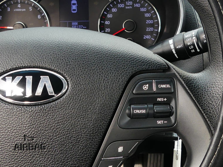 Kia Cerato 5 Ex 1.6 2016 Usado  Usado en Webautos.cl