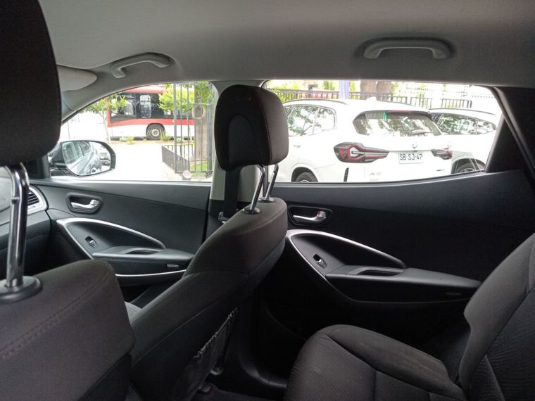 Hyundai Santa fe 2.4 At 5p 2017 Usado Usado en Webautos.cl Hyundai Santa fe 2.4 At 5p 2017 Usado Usado en Webautos.cl