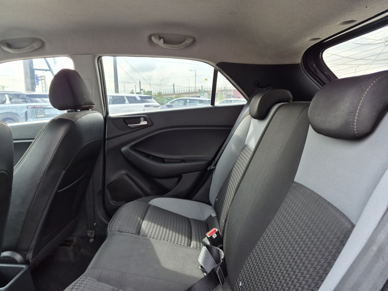 Hyundai I-20 Sel Mt 1.2 2020 Usado  Usado en Kovacs Usados