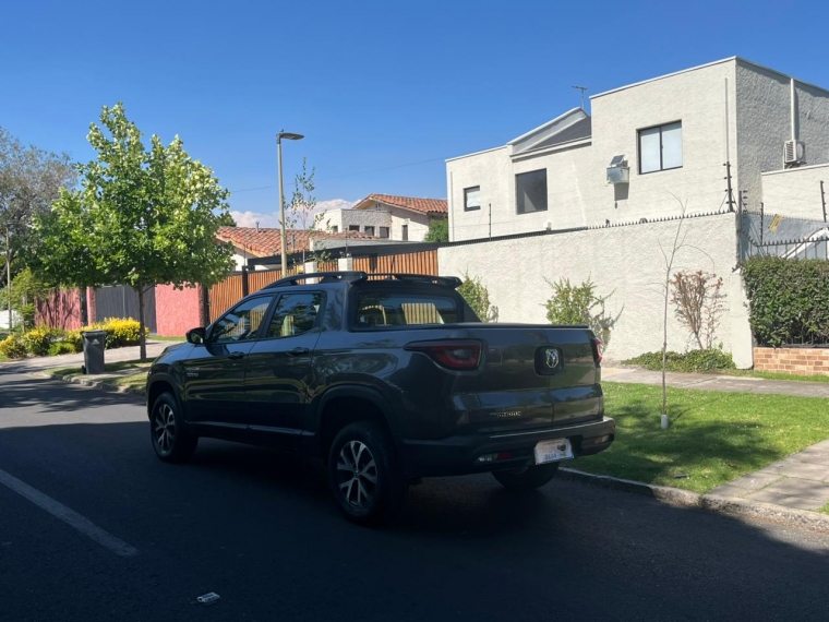 Ram 1000  Big Horn Dcab 1.8 Aut 2023 Usado en Autoadvice Autos Usados