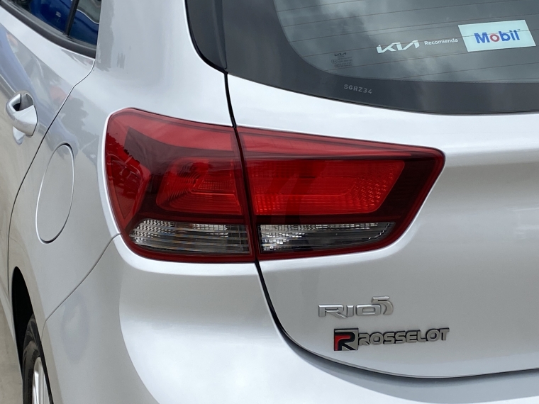 Kia Rio 5 Rio 5 6mt 1.4 2023 Usado en Rosselot Usados