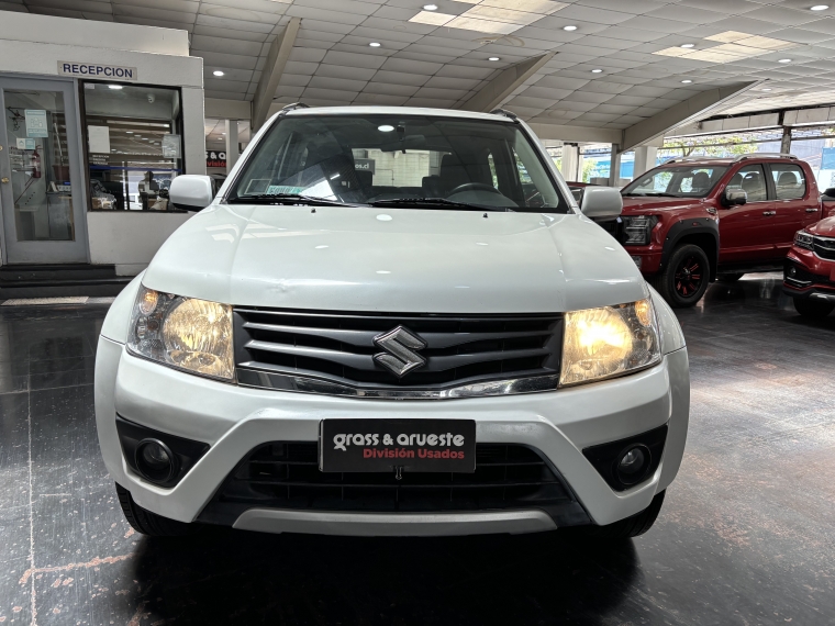 Suzuki Grand vitara Glx Sport 4x4 1.6l 5mt 2015  Usado en Grass & Arueste