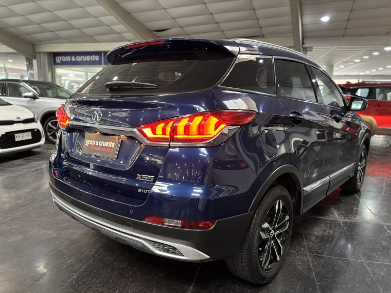 Baic X55 Comfort 1.5t Mt 2021  Usado en Grass & Arueste
