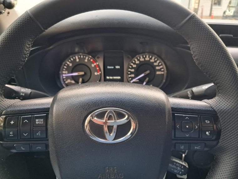 TOYOTA HILUX DX 4X2 2.4 - imagen 12