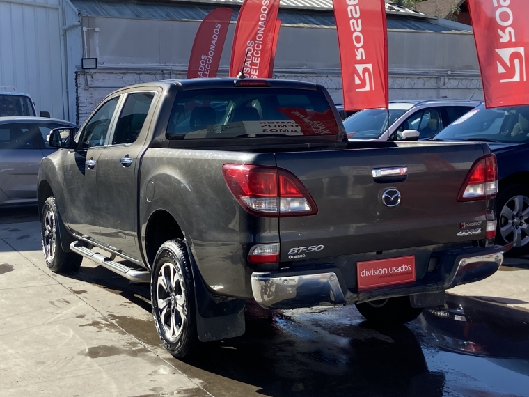 Mazda Bt-50 Bt-50 2.2 Dc 4x4 Sdx Abs Ds 2022 Usado en Rosselot Usados