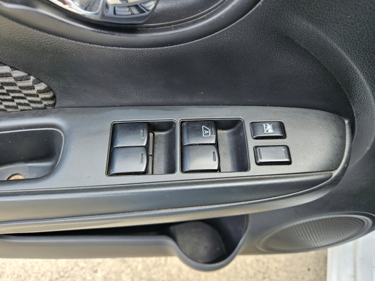Nissan Versa Versa 1.6 2018 Usado en Rosselot Usados