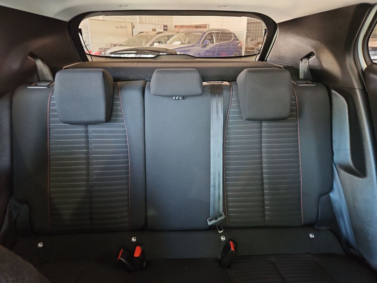 Peugeot 2008 2008 Active 1.2 2021 Usado en Usados de Primera - Sergio Escobar