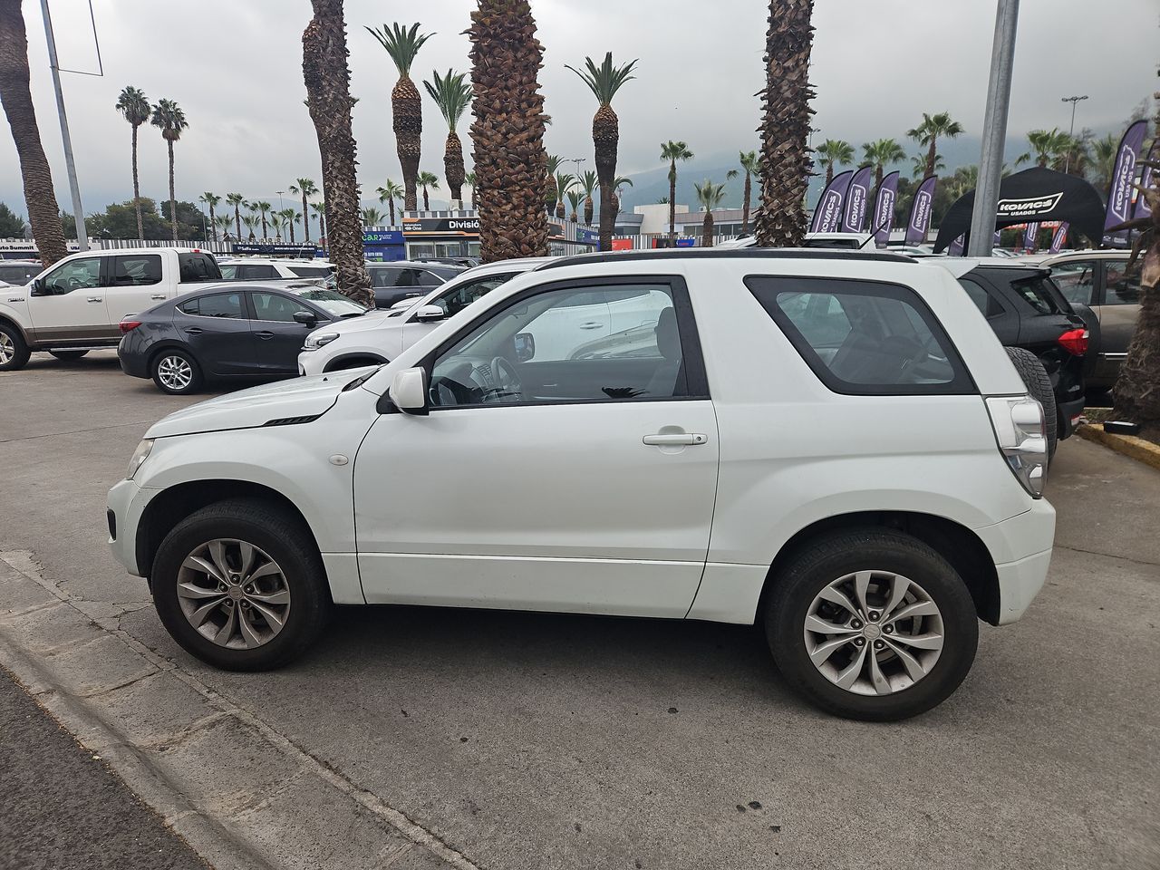 Suzuki Grand vitara Grand Vitara Glx 4x4 2.4 Aut 2015 Usado en Usados de Primera - Sergio Escobar