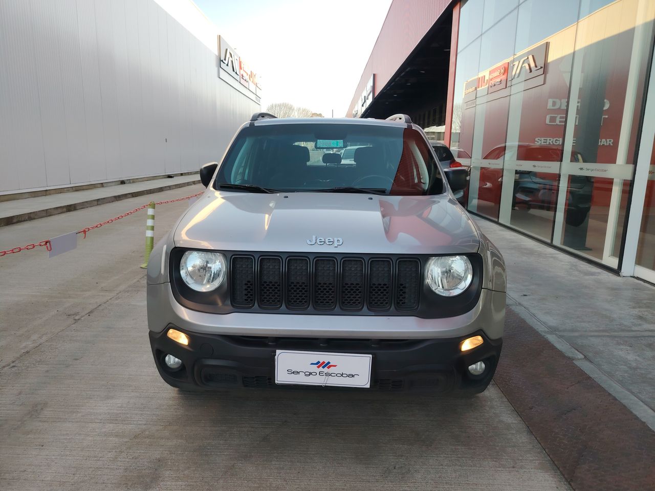 Jeep Renegade Renegade Sport 1.8 2022 Usado en Usados de Primera - Sergio Escobar