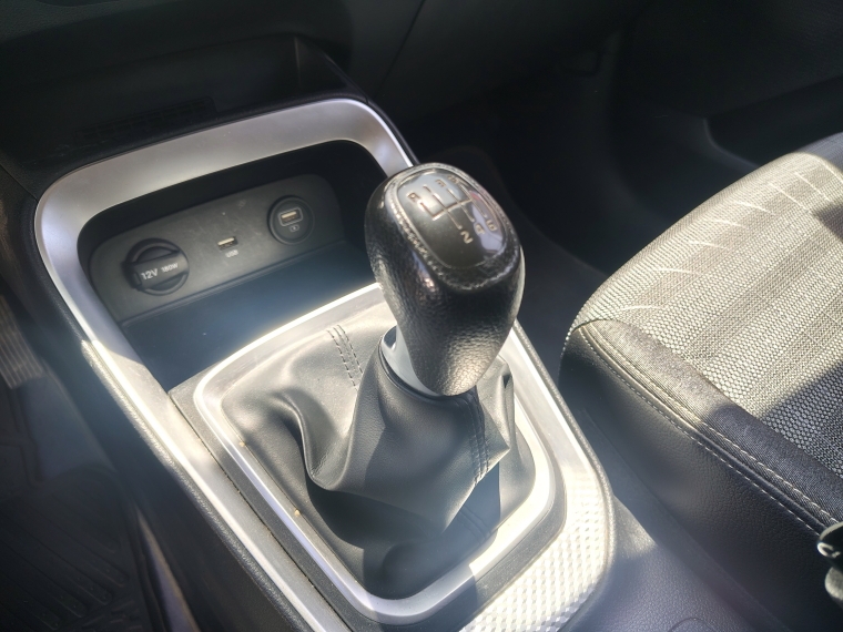 Kia Sonet Sonet Ex 1.5l 6mt 4x2 - 2110 2021 Usado en Rosselot Usados