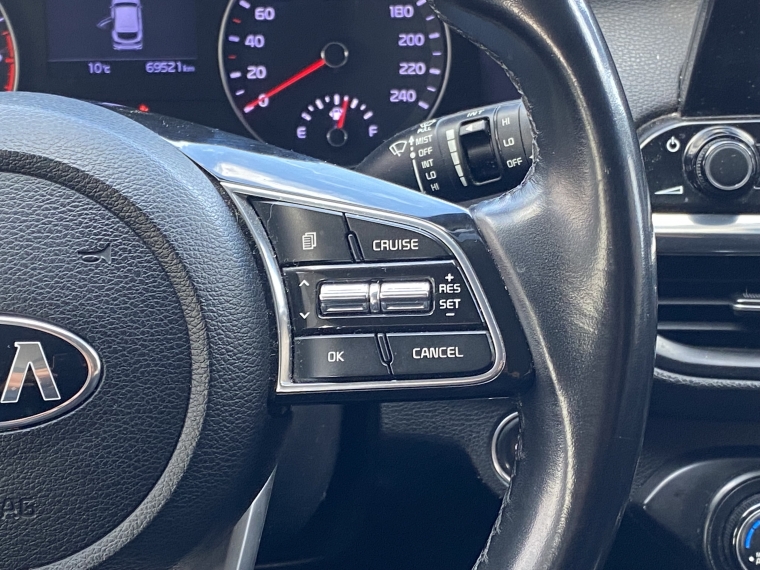 Kia Cerato 5 Cerato 5 1.6 Ex Mt 2020 Usado  Usado en Kovacs Usados
