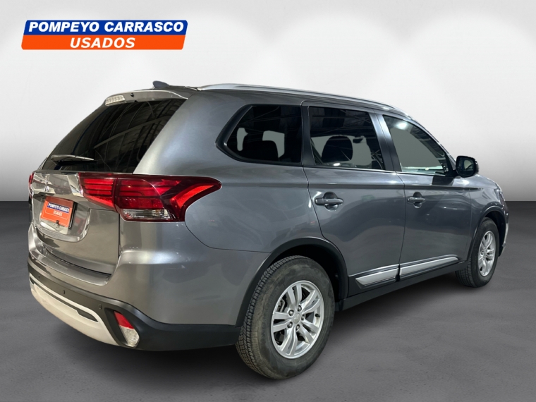 Mitsubishi Outlander 2.0 Mt 4x2  2022 Usado  Usado en Pompeyo