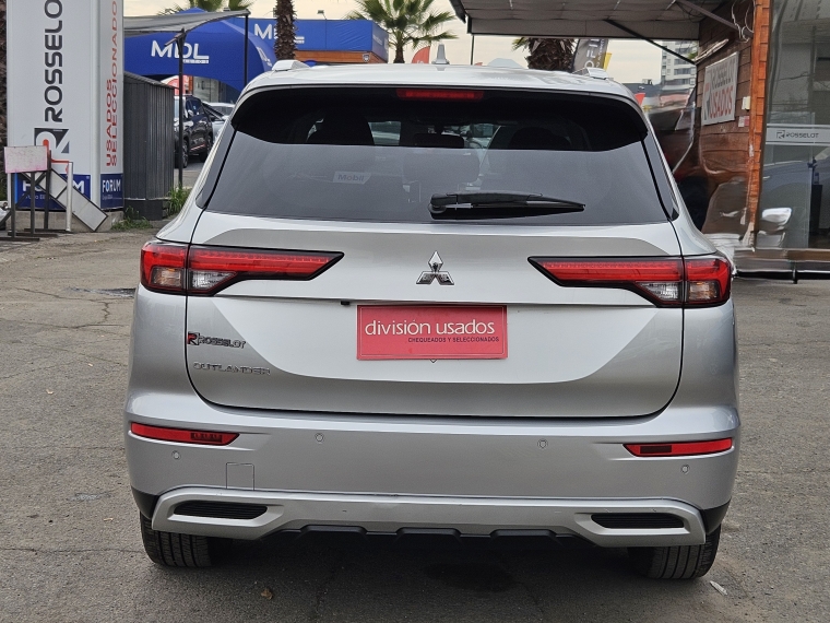 Mitsubishi Outlander Outlander Glx 2.5 Aut 2023 Usado en Rosselot Usados