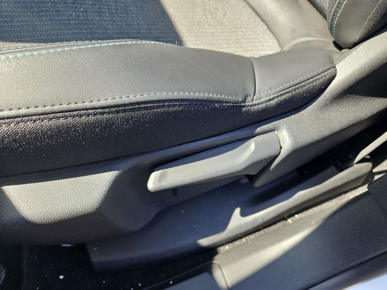 Peugeot 3008 3008 Thp 165hp 1.6 Aut 2025 Usado en Usados de Primera - Sergio Escobar