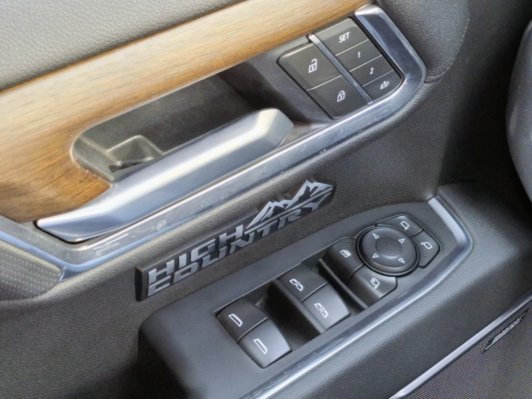 Chevrolet Silverado Hc At 2025 Usado  Usado en Kovacs Usados