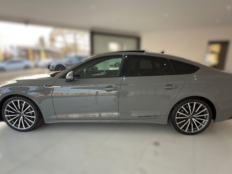 Audi A5 Sportback 45 Tfsi Quattro 2.0 Aut	 2022 Usado en Automotriz Olea Flaño