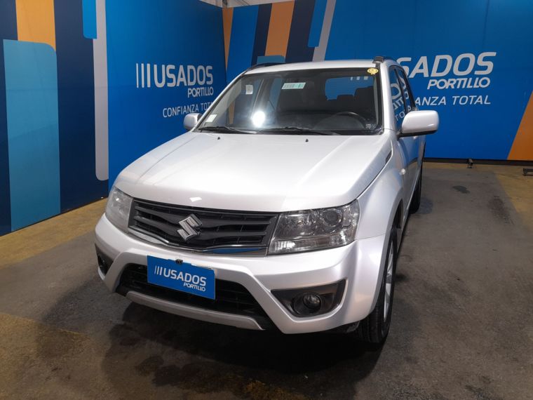Suzuki Grand nomade 2.4 Glx Nav 2wd Mt 5p 2019 Usado  Usado en Webautos.cl